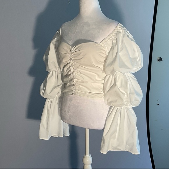 Lizette Collection Medium Ivory Low Cut Corset Blouse with Tiered Bishop Sleeves - Picture 10 of 16